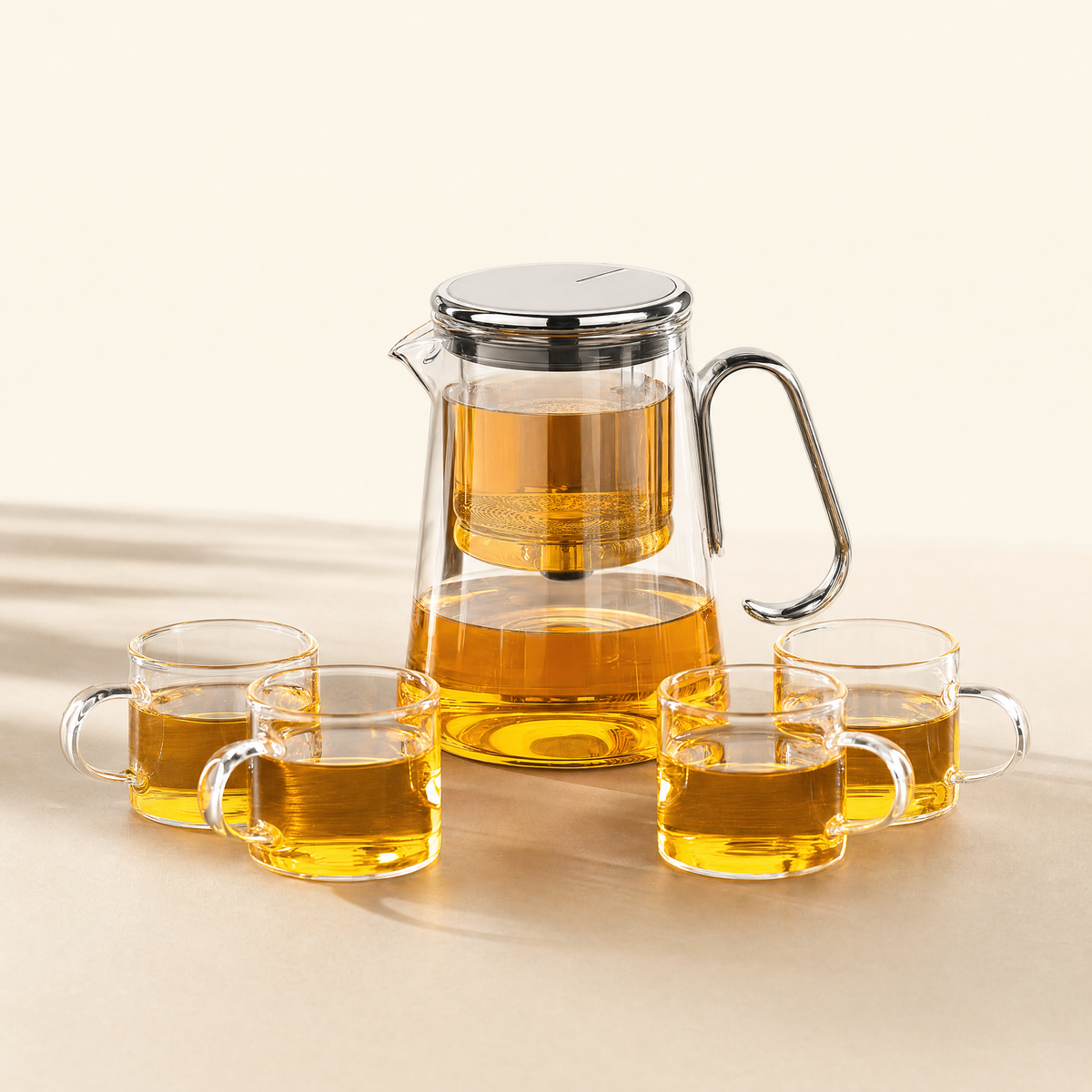 Heritage Edition teapot with four cups — Silver